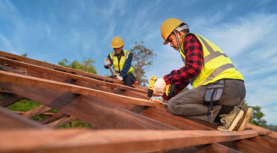 Professional Flat Roofing Installation services in Mineral City, OH